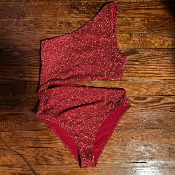 NWOT beach riot Celine one piece - Picture 4 of 7